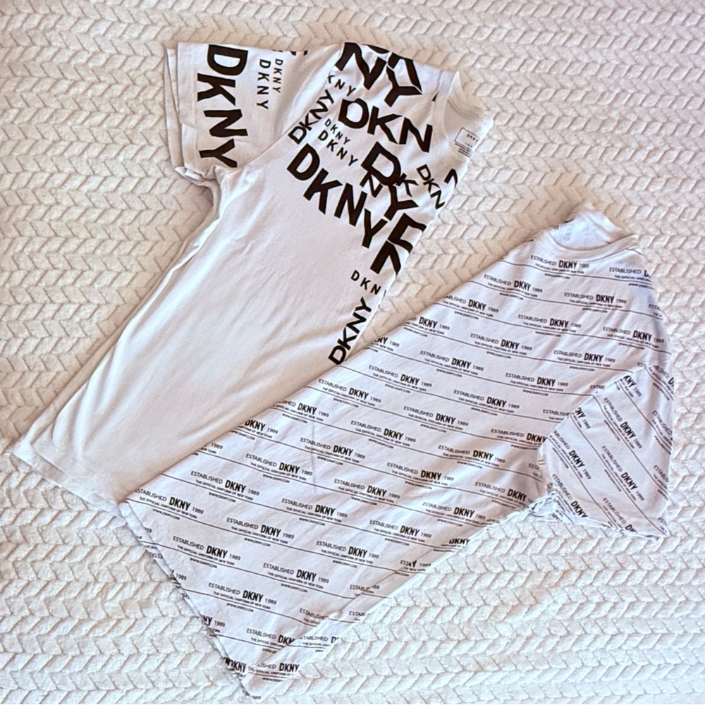 2x DKNY Men's T-Shirts